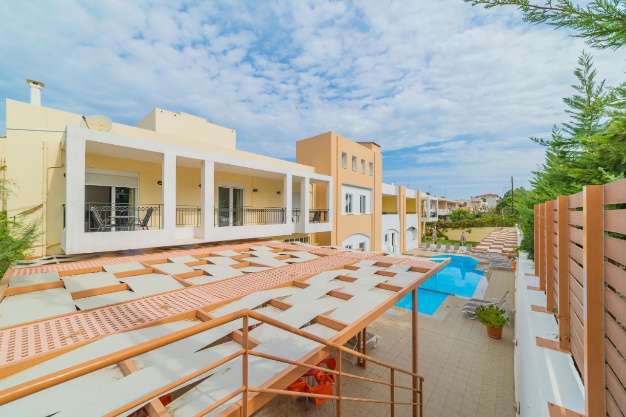 Apart Otel Matthias Adelianos Kampos